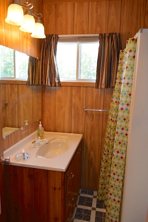 Cottage Rental, Doran Bay Resort, Iroquois,Ontario,Canada Cottage 10